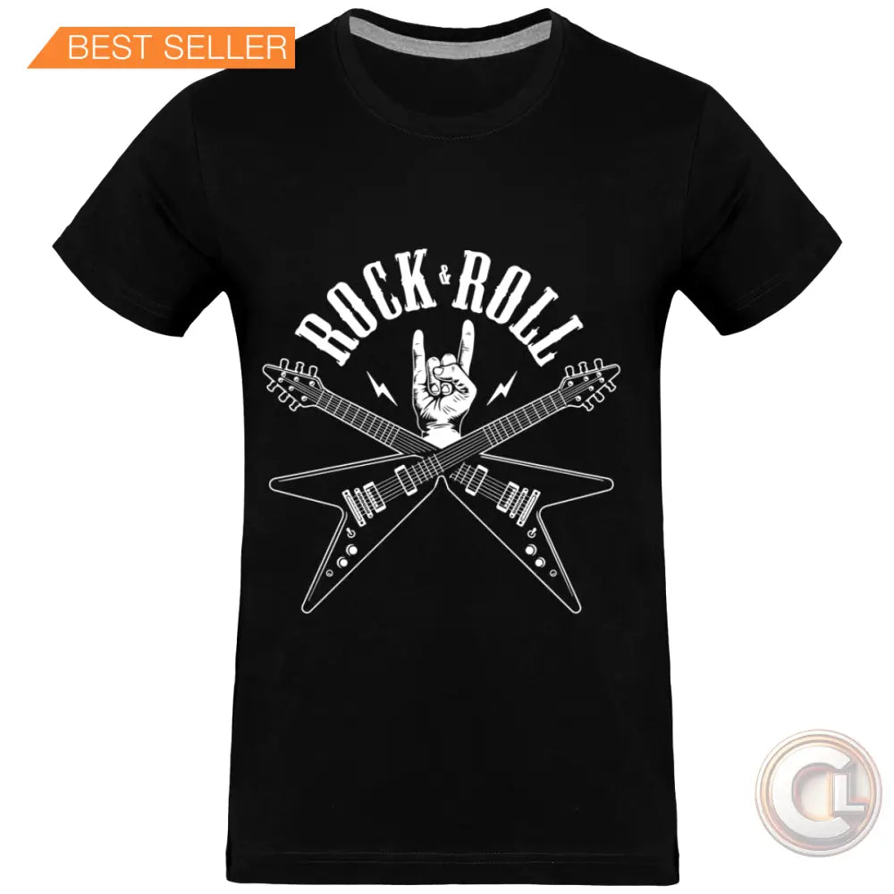 Un t-shirt noir avec un design de rock and roll, illustrant deux guitares électriques croisées et une main faisant le signe du rock.